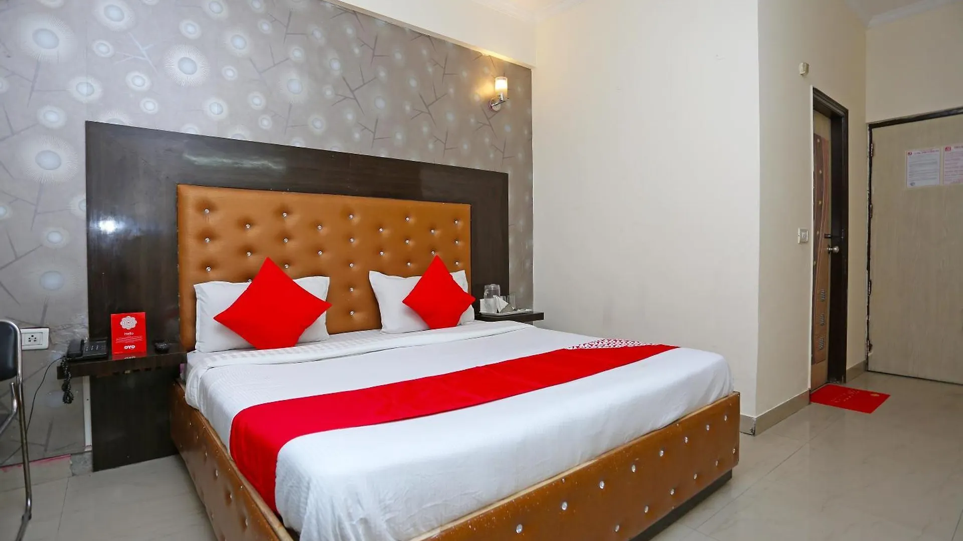 Oyo Flagship Hotel Aamantran Inn New Delhi 3*,